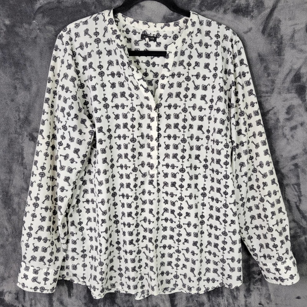 Talbots Blouse Top XL Off-White Black Skeloton Key Print Long Sleeve Pop-over